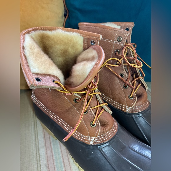 L.L. Bean Bean Boots Women’s Tan 8" Real Shearling-Lined Insulated 9 Free People - Picture 3 of 9
